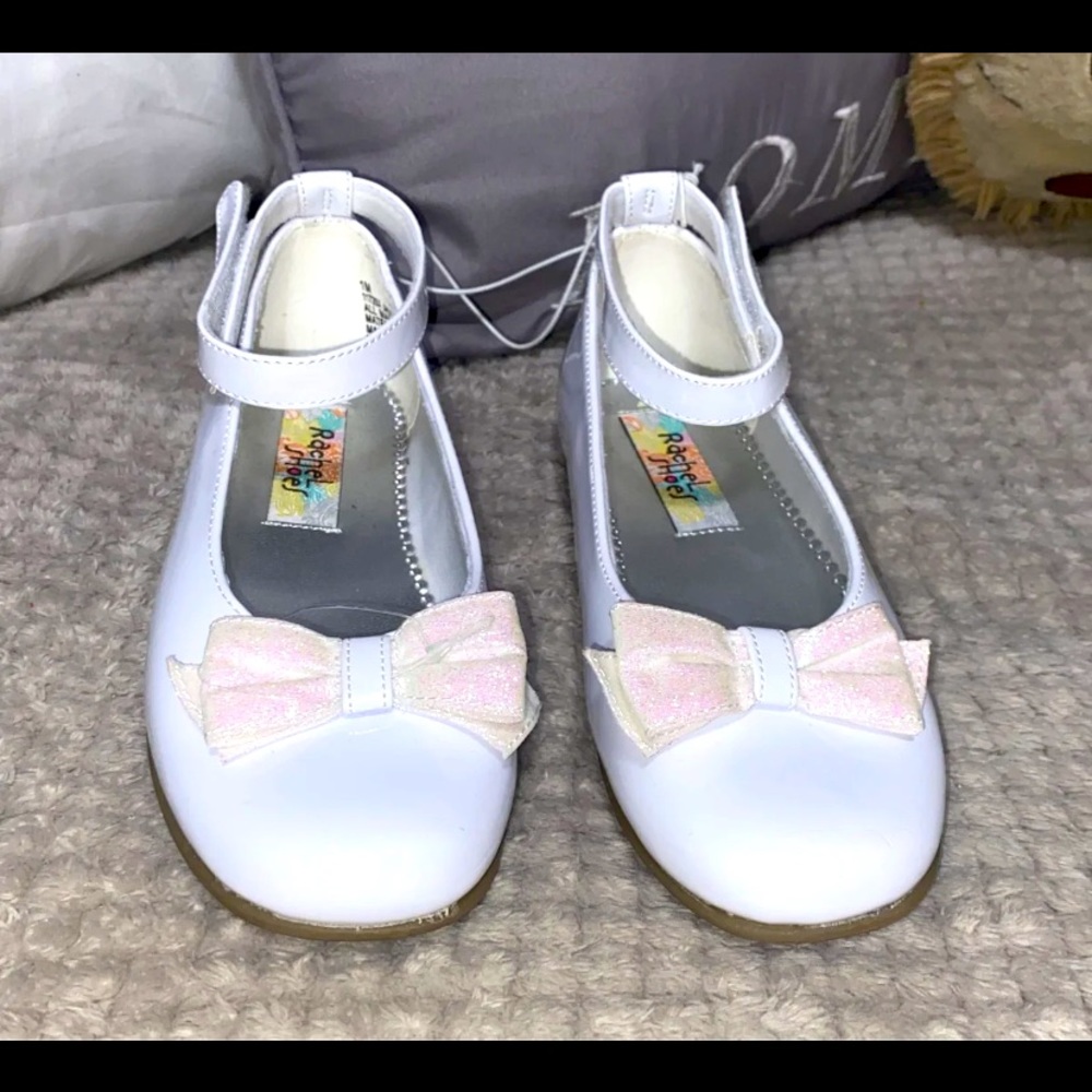 Girls shoes/flats